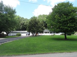 729 E Philhower Rd, Beloit, WI 53511