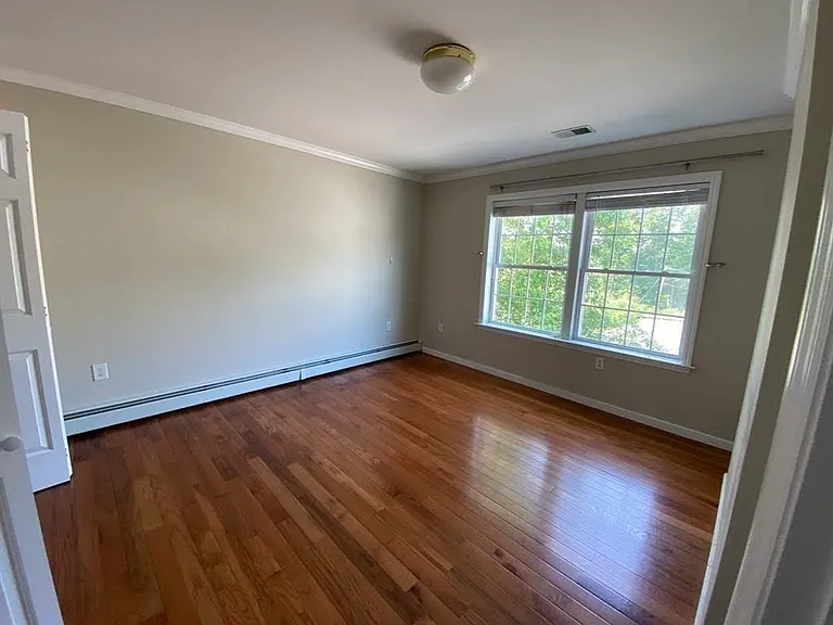 37 Glen Ave #28 — Photo 7