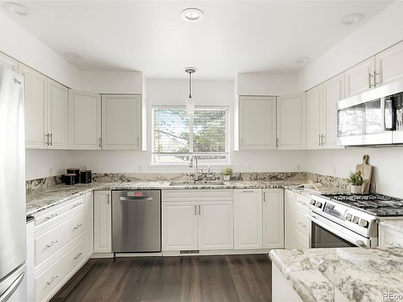 5th image of 10023 W 77th Drive