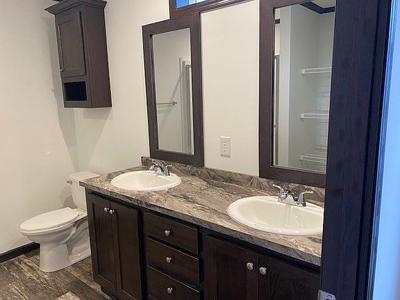 3rd image of 6401 Shore Breeze Dr #166
