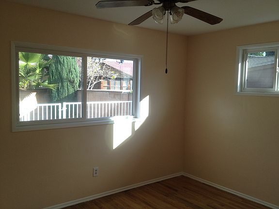 5th image of 11607 Harvard Dr