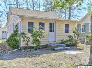 514 Elizabeth Ave, Toms River, NJ