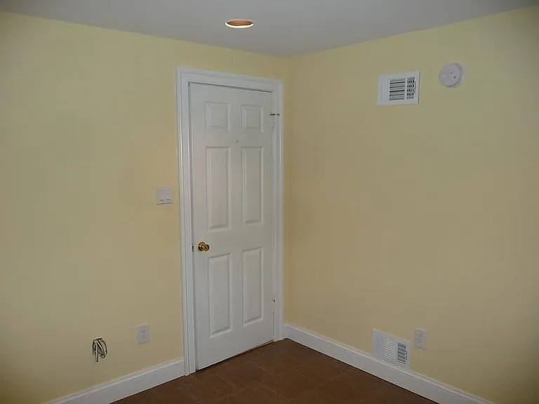 1012 E Capitol St NE #B — Photo 13