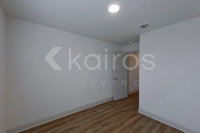 17611 Carlisle Ave — Photo 9