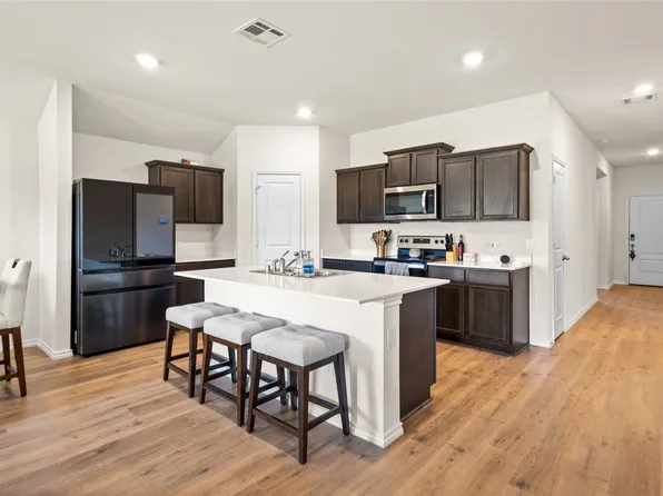 6534 Whitecap Dr, Princeton, TX 75407