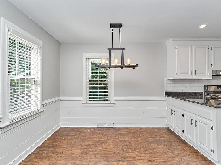 9395 Blacksmith Dr — Photo 15
