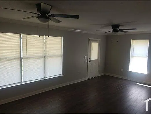 3 bed, 1435 sqft, $1,475 — Photo 2