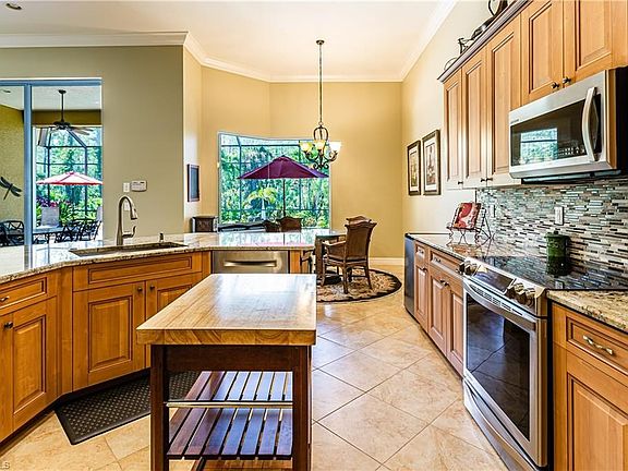 5th image of 11536 Amalfi Way