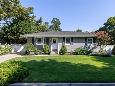 5 Fairview Street, Mastic, NY, 11950