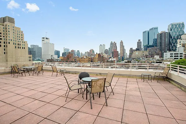 Rented by NY Best Homes Realty | media 7