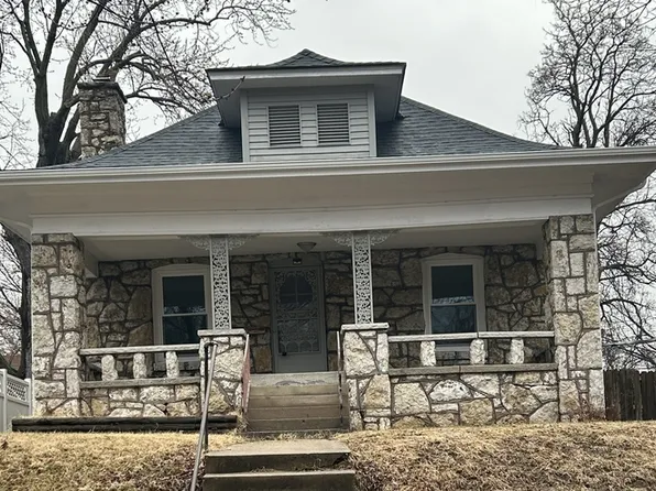 4110 Scarritt Ave, Kansas City, MO 64123