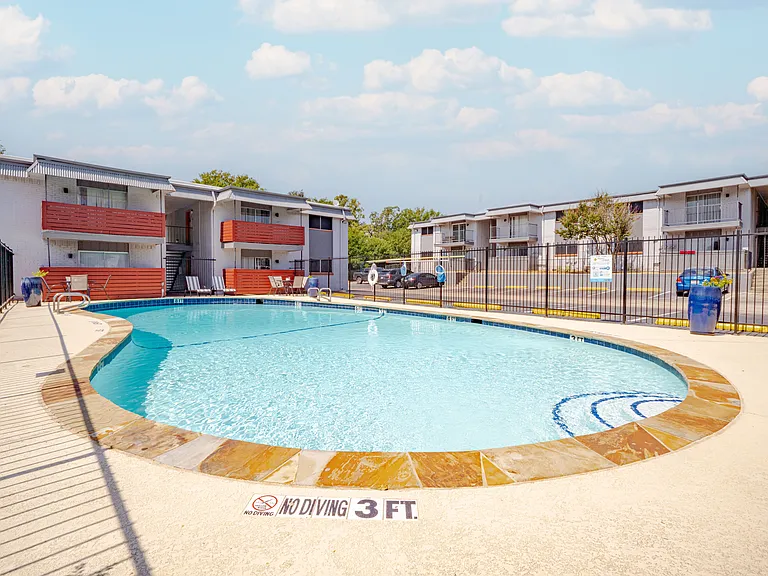 Cantera Apartment Homes — Photo 11