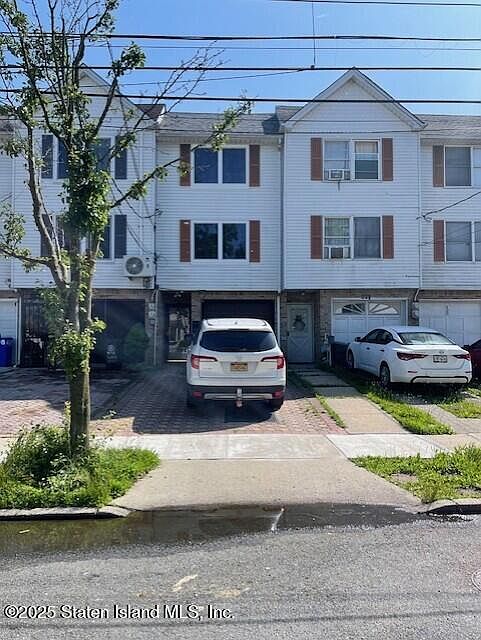 1st image of 404 Garretson Ave