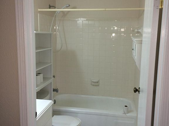 2nd Full Bathroom