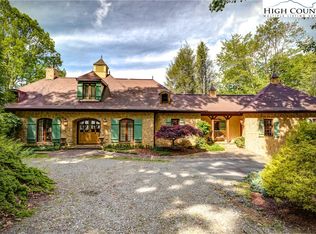 372 Longview Cir, Glade Valley, NC 28627