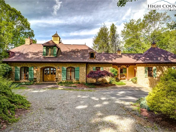 372 Longview Circle, Roaring Gap, NC 28668