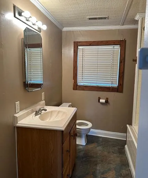 6690 S Beulah Rd — Photo 2