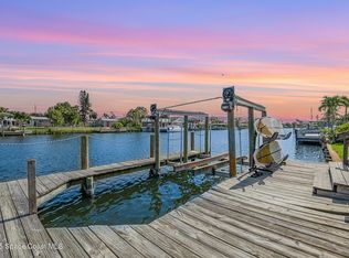 426 S Neptune Dr, Satellite Beach, FL 32937