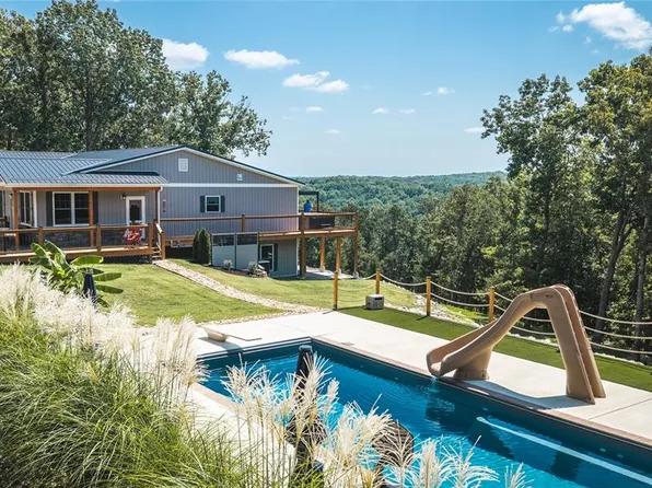 266 Grand Oaks Est, Sullivan, MO 63080