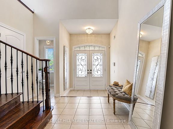 4th image of 22 McCombe Ln