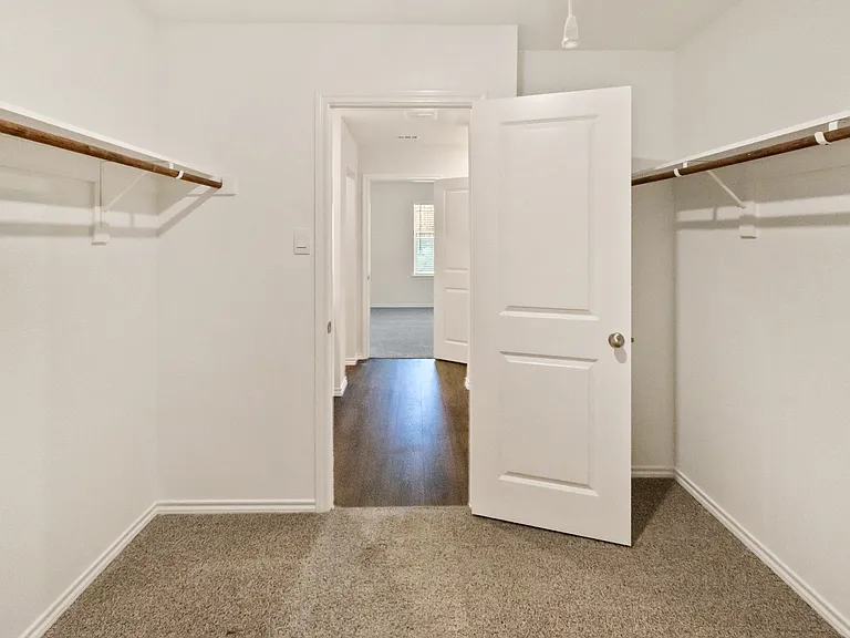3412 Spur Run — Photo 33