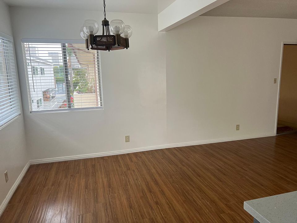 1st image of 1725 Federal Ave #8