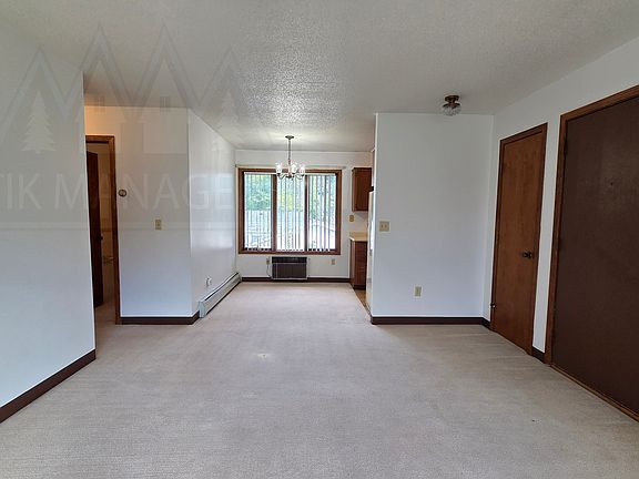 3rd image of 2921 Northern Valley Dr NE APT 3
