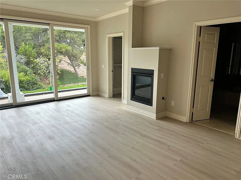 825 Hibiscus Ct — Photo 24