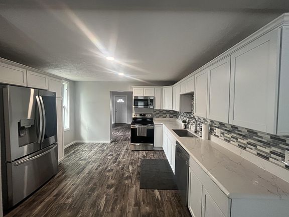 4th image of 350 E Central Ave