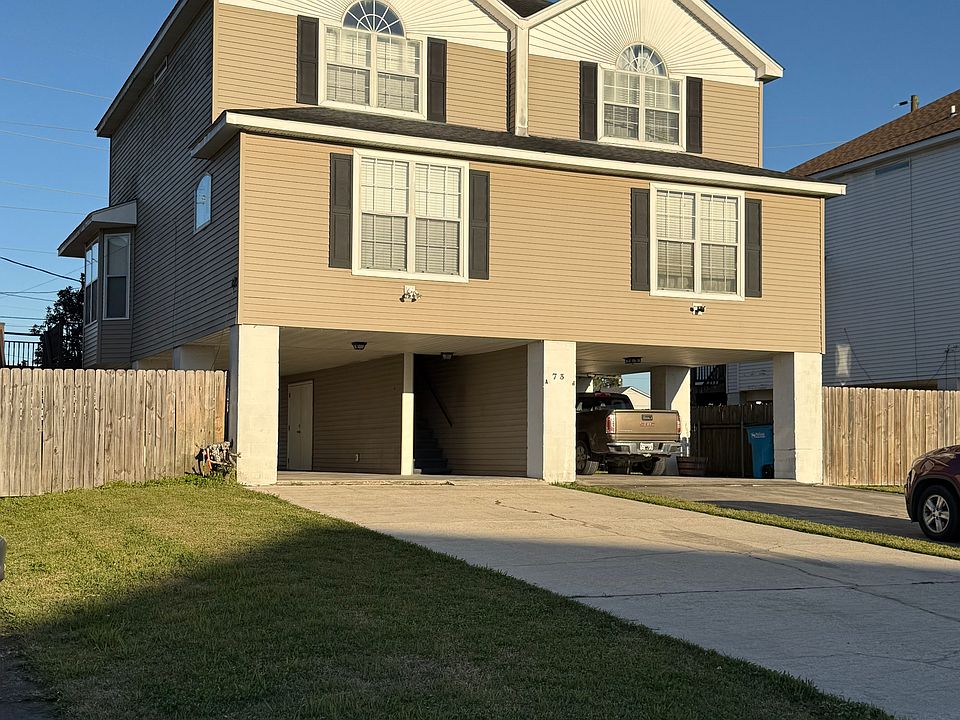 1st image of 73A Carriage Ln #A
