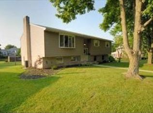 868 N Maple St, Ephrata, PA 17522