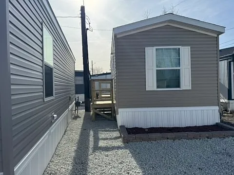 1 bed, 890 sqft, $852 — Photo 2
