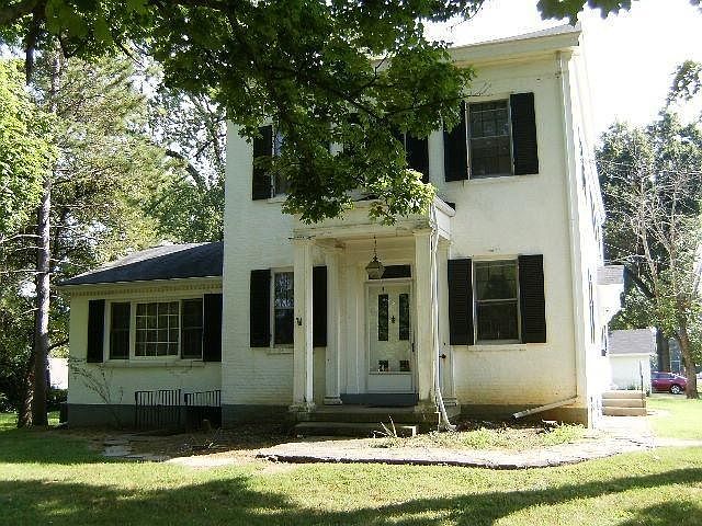 2nd image of 7144 Summit Ave