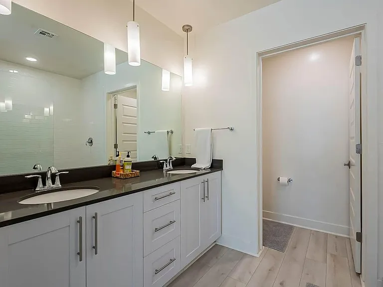 7300 E Earll Dr #2019 — Photo 16