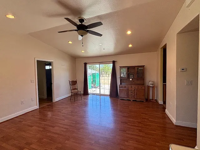 3960A Llano Rd — Photo 5