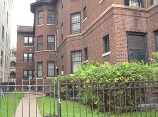 715 W Belmont Ave APT 1C, Chicago, IL 60657
