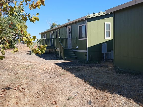 2nd image of 5525 Hall Rd