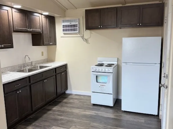 401 E Southridge Rd #C, Marshalltown, IA 50158