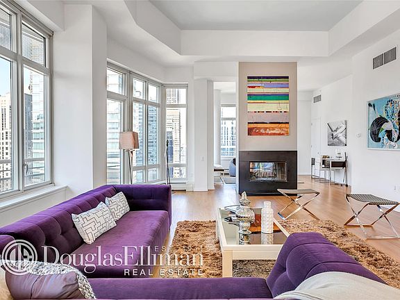 5th image of 205 E 59th St Penthouse 27A