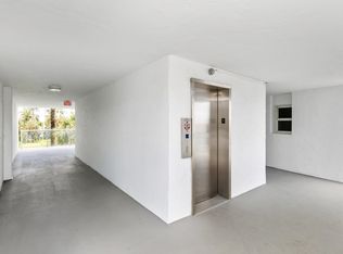 2731 NE 14th Street Cswy APT 331, Pompano Beach, FL 33062