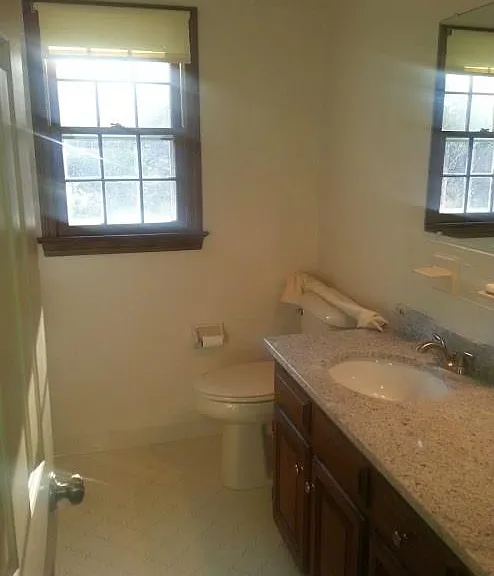 5135 Lake Shores Rd — Photo 13
