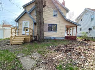 1165 Mercer Ave, Akron, OH 44307