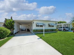 32 Monaco Ter, Naples, FL 34112