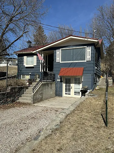 379 Commerce St Photo 1