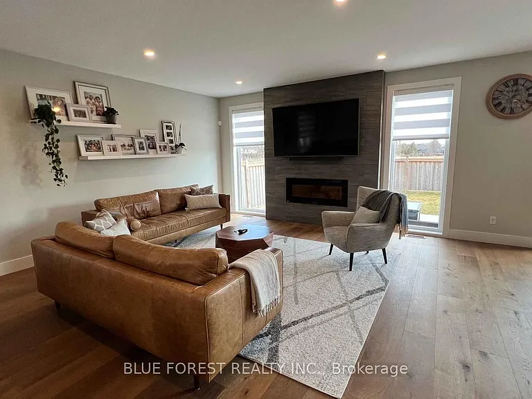 2273 Bakervilla St — Photo 7