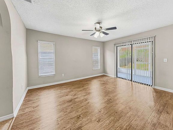 5th image of 2628 Alclobe Cir