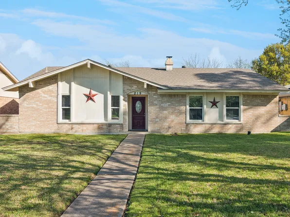 219 Running Brook Ln, Mesquite, TX 75149