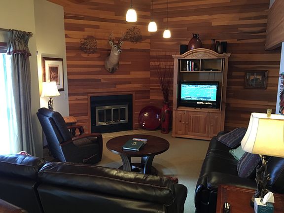 5th image of 1579 Lakeside Cir