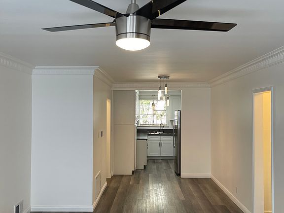 2nd image of 1945 Palmerston Pl