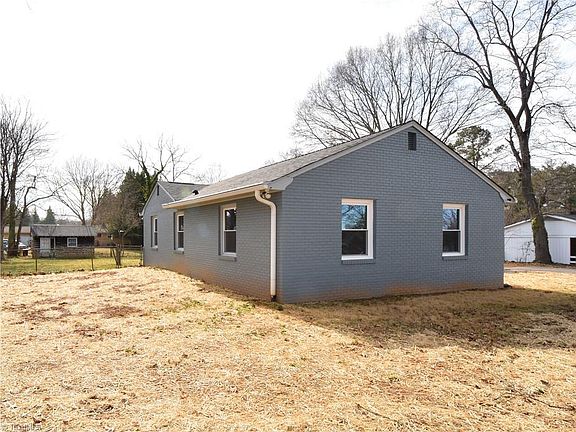2nd image of 3922 Avera Ave